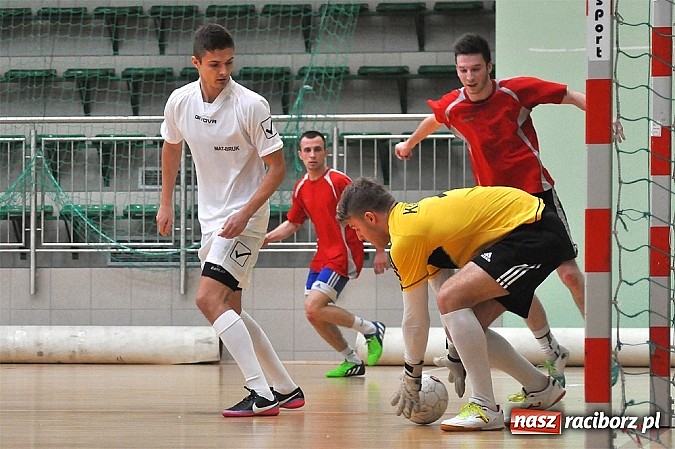 Zdjęcie w galerii na portalu naszraciborz.pl: Mat-Bruk niepokonany. RS Bau Grzegorzowice i Klama Team podzielili się punktami wiadomości z regionu