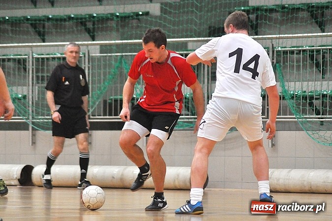 Zdjęcie w galerii na portalu naszraciborz.pl: Mat-Bruk niepokonany. RS Bau Grzegorzowice i Klama Team podzielili się punktami wiadomości z regionu