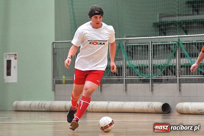 Zdjęcie w galerii na portalu naszraciborz.pl: Mat-Bruk niepokonany. RS Bau Grzegorzowice i Klama Team podzielili się punktami wiadomości z regionu