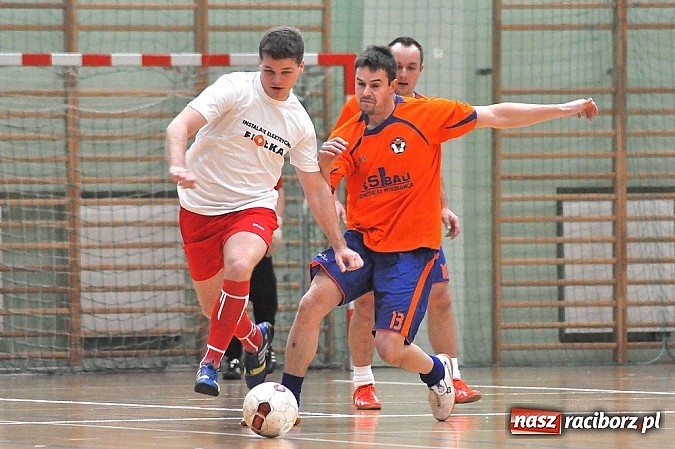 Zdjęcie w galerii na portalu naszraciborz.pl: Mat-Bruk niepokonany. RS Bau Grzegorzowice i Klama Team podzielili się punktami wiadomości z regionu