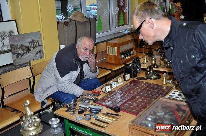 Zdjęcie w galerii na portalu naszraciborz.pl: Świąteczna Giełda Staroci i Rękodzieła  wiadomości z regionu