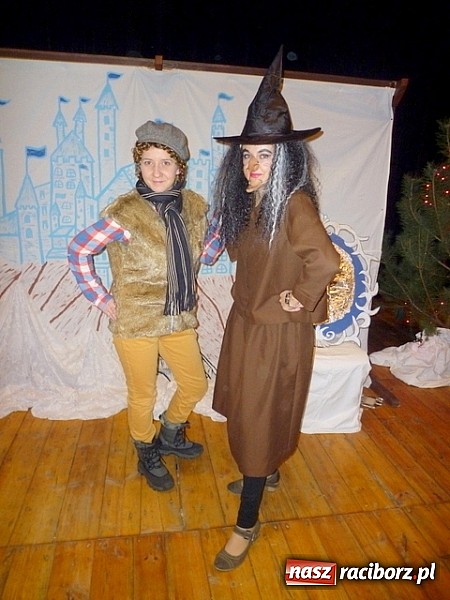 Zdjęcie w galerii na portalu naszraciborz.pl: Teatrzyk Królowa Śniegu w Kuźni Raciborskiej wiadomości z regionu