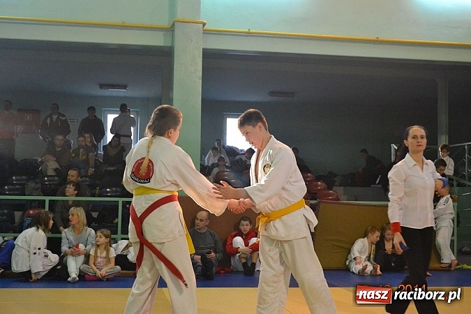 Zdjęcie w galerii na portalu naszraciborz.pl: Worek medali dla młodych Łamatorów  wiadomości z regionu