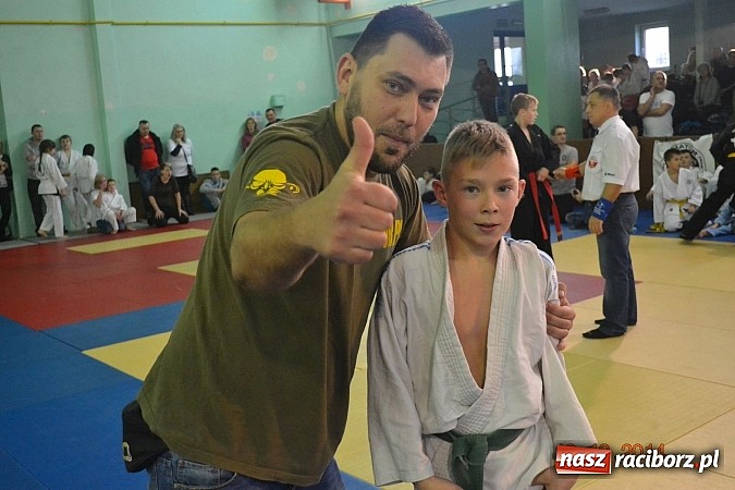 Zdjęcie w galerii na portalu naszraciborz.pl: Worek medali dla młodych Łamatorów  wiadomości z regionu