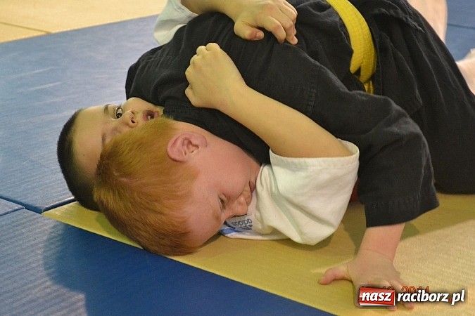 Zdjęcie w galerii na portalu naszraciborz.pl: Worek medali dla młodych Łamatorów  wiadomości z regionu