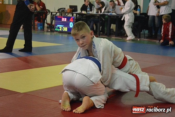 Zdjęcie w galerii na portalu naszraciborz.pl: Worek medali dla młodych Łamatorów  wiadomości z regionu