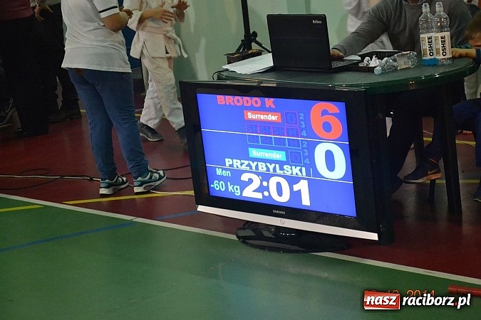 Zdjęcie w galerii na portalu naszraciborz.pl: Worek medali dla młodych Łamatorów  wiadomości z regionu