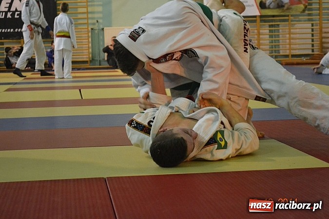 Zdjęcie w galerii na portalu naszraciborz.pl: Worek medali dla młodych Łamatorów  wiadomości z regionu