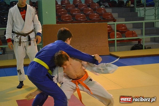 Zdjęcie w galerii na portalu naszraciborz.pl: Worek medali dla młodych Łamatorów  wiadomości z regionu