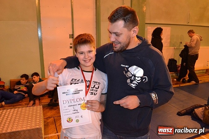 Zdjęcie w galerii na portalu naszraciborz.pl: Worek medali dla młodych Łamatorów  wiadomości z regionu