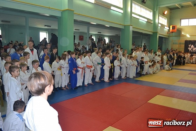 Zdjęcie w galerii na portalu naszraciborz.pl: Worek medali dla młodych Łamatorów  wiadomości z regionu