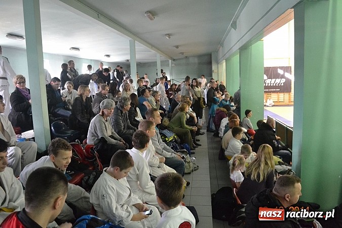 Zdjęcie w galerii na portalu naszraciborz.pl: Worek medali dla młodych Łamatorów  wiadomości z regionu