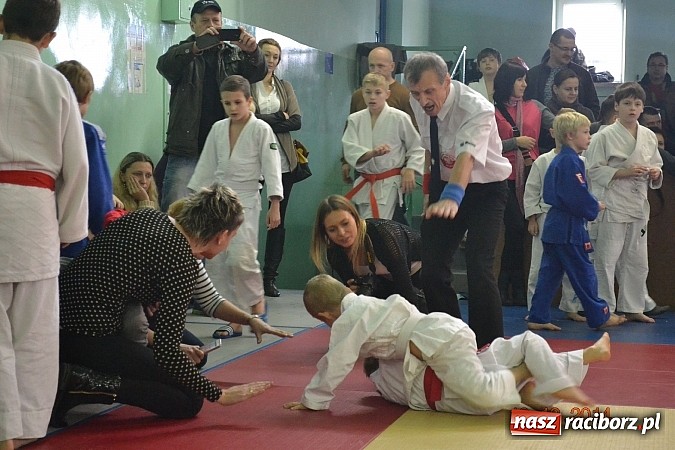 Zdjęcie w galerii na portalu naszraciborz.pl: Worek medali dla młodych Łamatorów  wiadomości z regionu