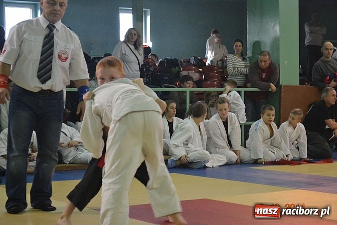 Zdjęcie w galerii na portalu naszraciborz.pl: Worek medali dla młodych Łamatorów  wiadomości z regionu