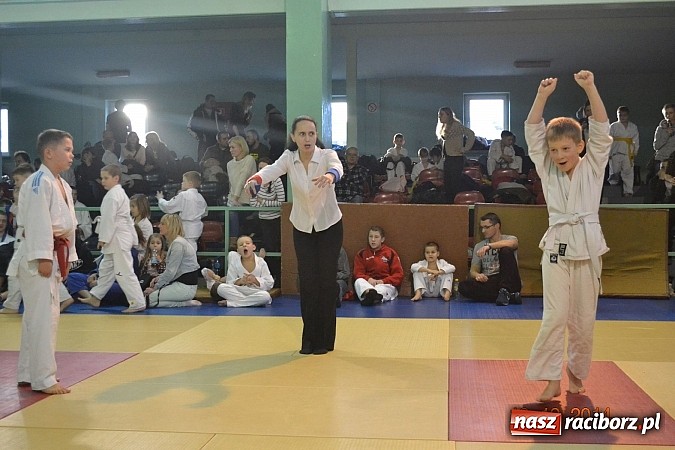 Zdjęcie w galerii na portalu naszraciborz.pl: Worek medali dla młodych Łamatorów  wiadomości z regionu