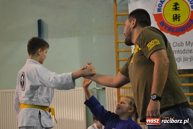 Zdjęcie w galerii na portalu naszraciborz.pl: Worek medali dla młodych Łamatorów  wiadomości z regionu