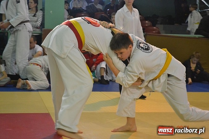 Zdjęcie w galerii na portalu naszraciborz.pl: Worek medali dla młodych Łamatorów  wiadomości z regionu