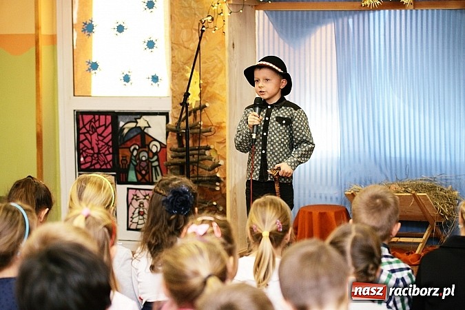 Zdjęcie w galerii na portalu naszraciborz.pl: Świąteczne śpiewy w Wojnowicach wiadomości z regionu