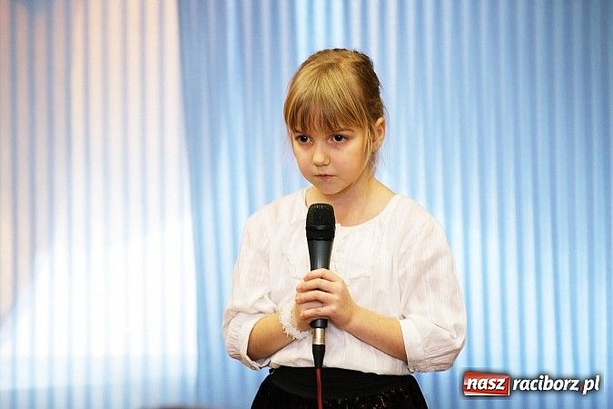 Zdjęcie w galerii na portalu naszraciborz.pl: Świąteczne śpiewy w Wojnowicach wiadomości z regionu