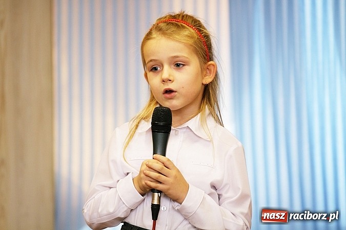 Zdjęcie w galerii na portalu naszraciborz.pl: Świąteczne śpiewy w Wojnowicach wiadomości z regionu