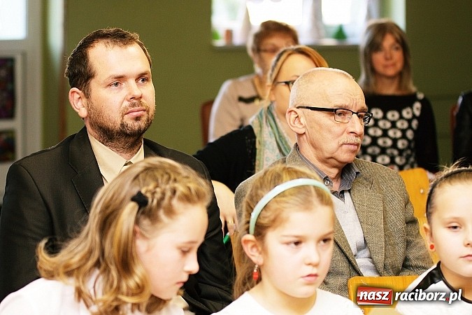 Zdjęcie w galerii na portalu naszraciborz.pl: Świąteczne śpiewy w Wojnowicach wiadomości z regionu