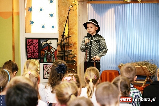 Zdjęcie w galerii na portalu naszraciborz.pl: Świąteczne śpiewy w Wojnowicach wiadomości z regionu