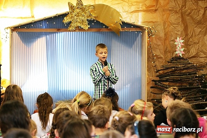 Zdjęcie w galerii na portalu naszraciborz.pl: Świąteczne śpiewy w Wojnowicach wiadomości z regionu