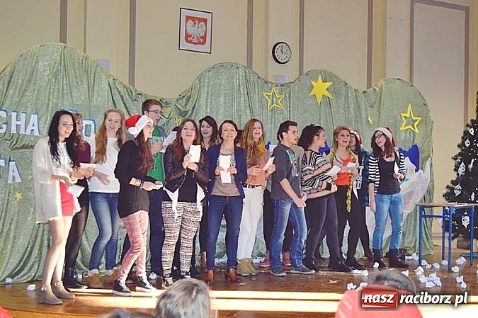 Zdjęcie w galerii na portalu naszraciborz.pl: Kiermasz świąteczny w raciborskim ZSE  wiadomości z regionu