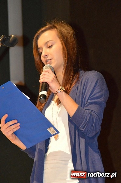 Zdjęcie w galerii na portalu naszraciborz.pl: Bóg się rodzi, gwiazda wschodzi – Jasełka ZSZ  wiadomości z regionu