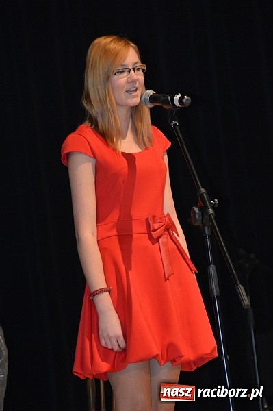 Zdjęcie w galerii na portalu naszraciborz.pl: Bóg się rodzi, gwiazda wschodzi – Jasełka ZSZ  wiadomości z regionu