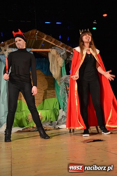 Zdjęcie w galerii na portalu naszraciborz.pl: Bóg się rodzi, gwiazda wschodzi – Jasełka ZSZ  wiadomości z regionu