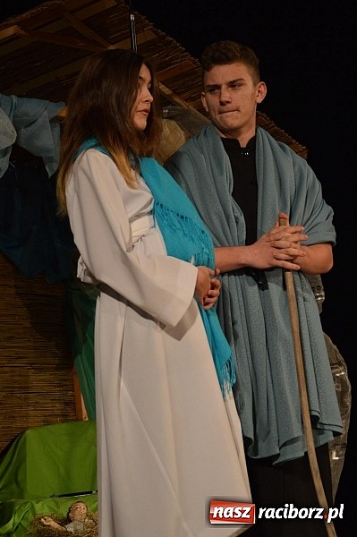 Zdjęcie w galerii na portalu naszraciborz.pl: Bóg się rodzi, gwiazda wschodzi – Jasełka ZSZ  wiadomości z regionu