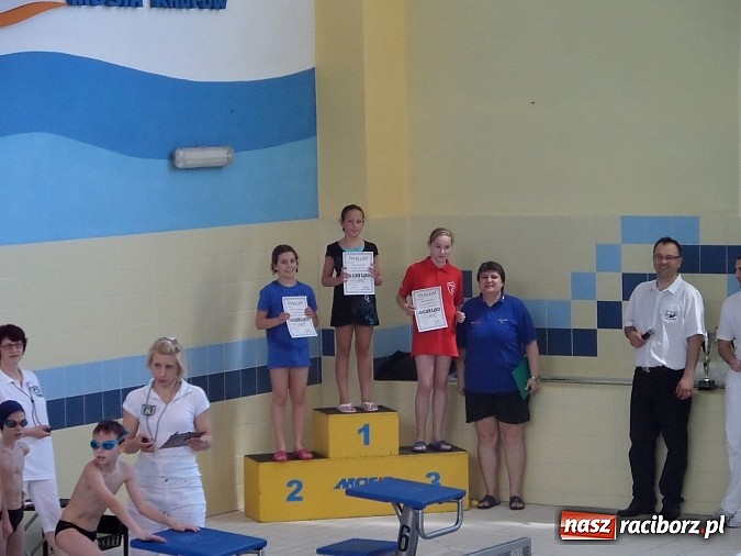 Zdjęcie w galerii na portalu naszraciborz.pl: Pływanie. Srebro Wiktorii Zub wiadomości z regionu