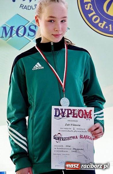 Zdjęcie w galerii na portalu naszraciborz.pl: Pływanie. Srebro Wiktorii Zub wiadomości z regionu