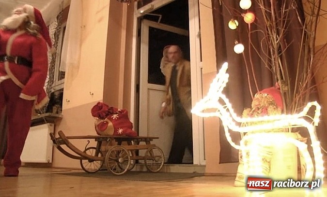 Zdjęcie w galerii na portalu naszraciborz.pl: Seniorzy z Nędzy przełamali się opłatkiem wiadomości z regionu