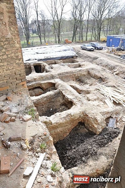 Zdjęcie w galerii na portalu naszraciborz.pl: Zamek pełen odkryć  wiadomości z regionu