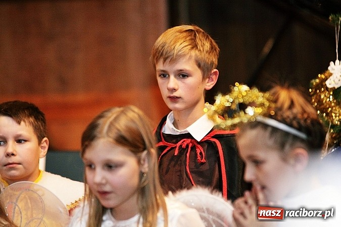 Zdjęcie w galerii na portalu naszraciborz.pl: Przepiękny świąteczny koncert w szkole muzycznej wiadomości z regionu