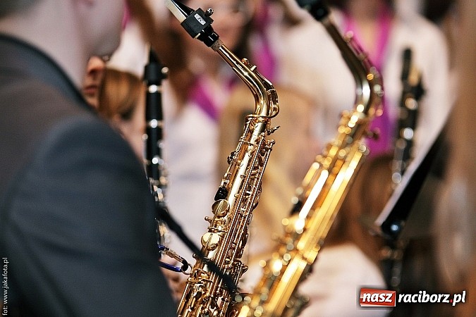 Zdjęcie w galerii na portalu naszraciborz.pl: Przepiękny świąteczny koncert w szkole muzycznej wiadomości z regionu
