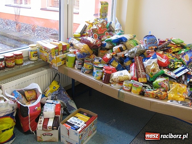 Zdjęcie w galerii na portalu naszraciborz.pl: Dostrzegają potrzeby innych i okazują pomoc  wiadomości z regionu