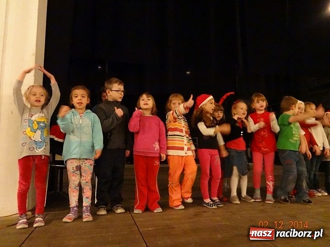 Zdjęcie w galerii na portalu naszraciborz.pl: Jak w Fiku-miku na święta czekamy wiadomości z regionu