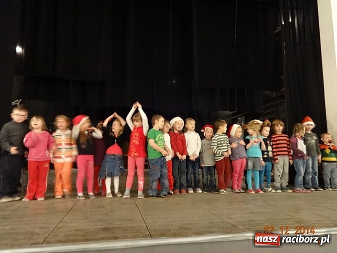 Zdjęcie w galerii na portalu naszraciborz.pl: Jak w Fiku-miku na święta czekamy wiadomości z regionu