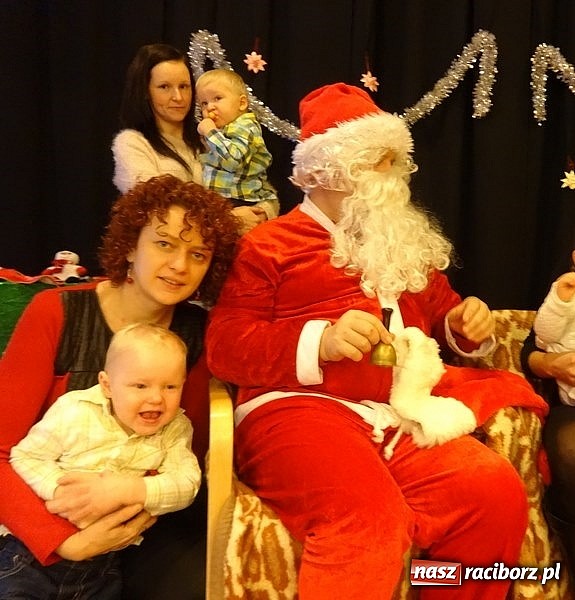 Zdjęcie w galerii na portalu naszraciborz.pl: Jak w Fiku-miku na święta czekamy wiadomości z regionu