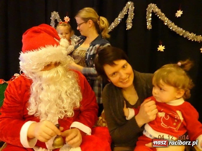 Zdjęcie w galerii na portalu naszraciborz.pl: Jak w Fiku-miku na święta czekamy wiadomości z regionu