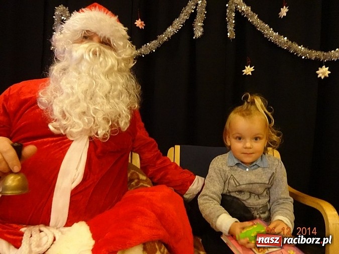 Zdjęcie w galerii na portalu naszraciborz.pl: Jak w Fiku-miku na święta czekamy wiadomości z regionu