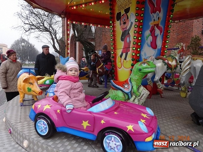 Zdjęcie w galerii na portalu naszraciborz.pl: Jak w Fiku-miku na święta czekamy wiadomości z regionu