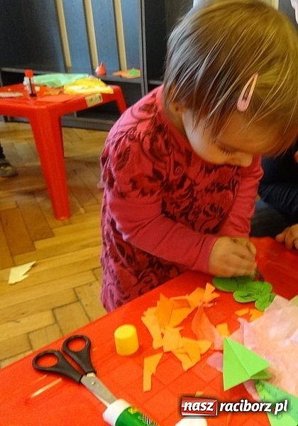 Zdjęcie w galerii na portalu naszraciborz.pl: Jak w Fiku-miku na święta czekamy wiadomości z regionu