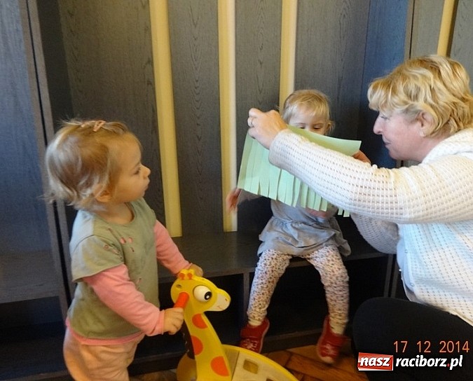 Zdjęcie w galerii na portalu naszraciborz.pl: Jak w Fiku-miku na święta czekamy wiadomości z regionu