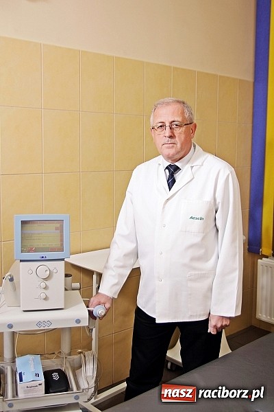 Zdjęcie w galerii na portalu naszraciborz.pl: ESWT: nieinwazyjna metoda – skuteczna alternatywa dla leczenia operacyjnego wiadomości z regionu