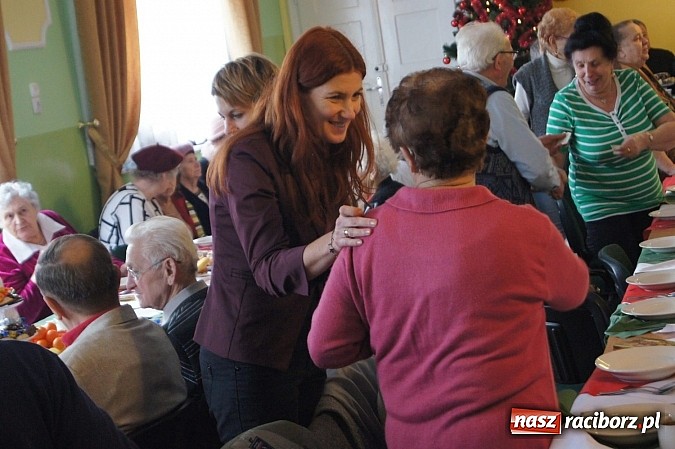 Zdjęcie w galerii na portalu naszraciborz.pl: By nikt nie był sam... OPS w Nędzy zaprosił mieszkańców na wspólną wigilię wiadomości z regionu