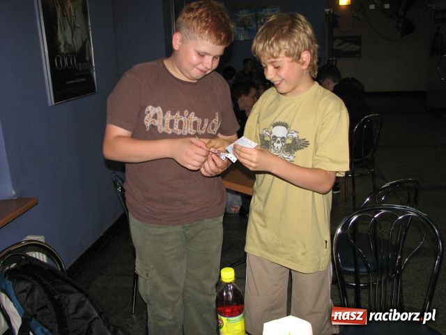 Zdjęcie w galerii na portalu naszraciborz.pl: Rekordowa nocna premiera Harrego Pottera   wiadomości z regionu